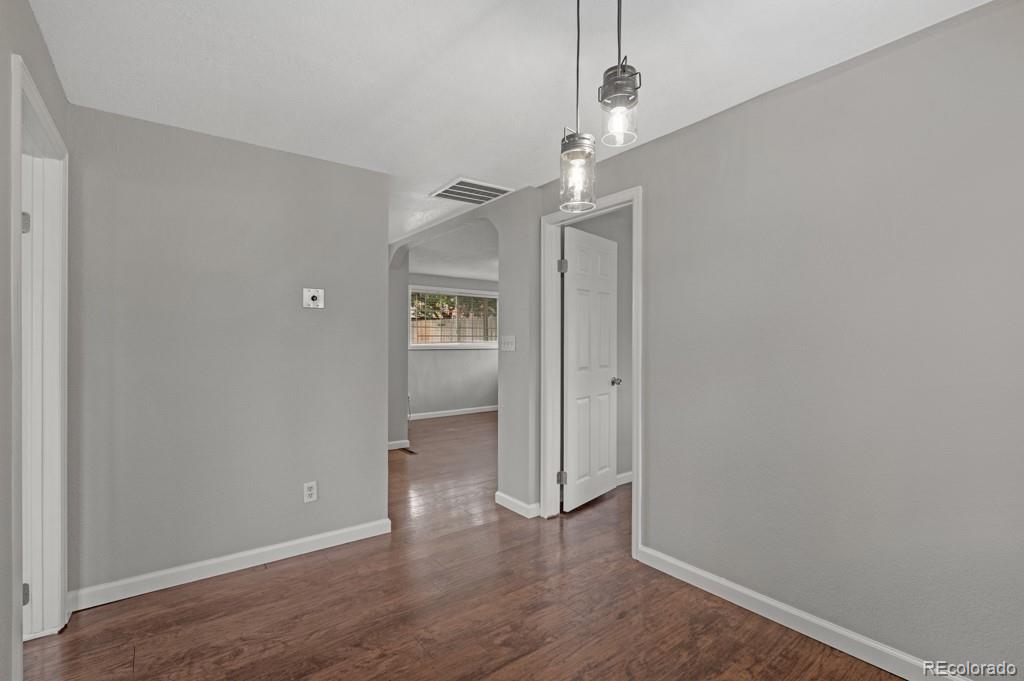 MLS Image #17 for 1336  syracuse street,denver, Colorado