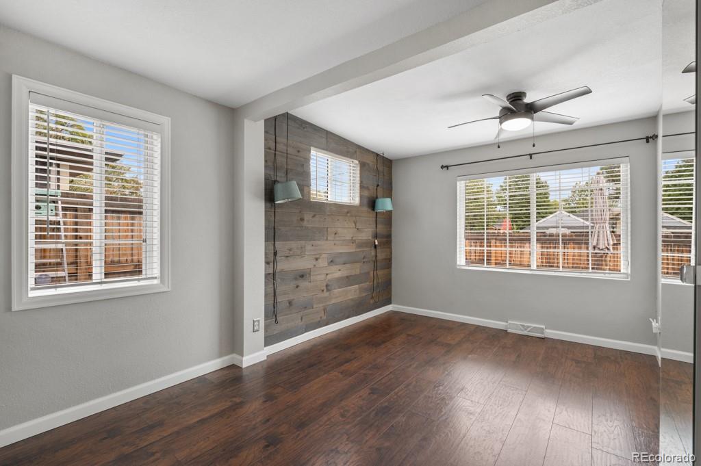MLS Image #18 for 1336  syracuse street,denver, Colorado