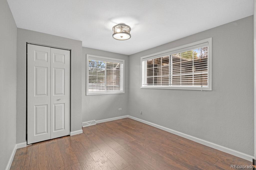 MLS Image #21 for 1336  syracuse street,denver, Colorado