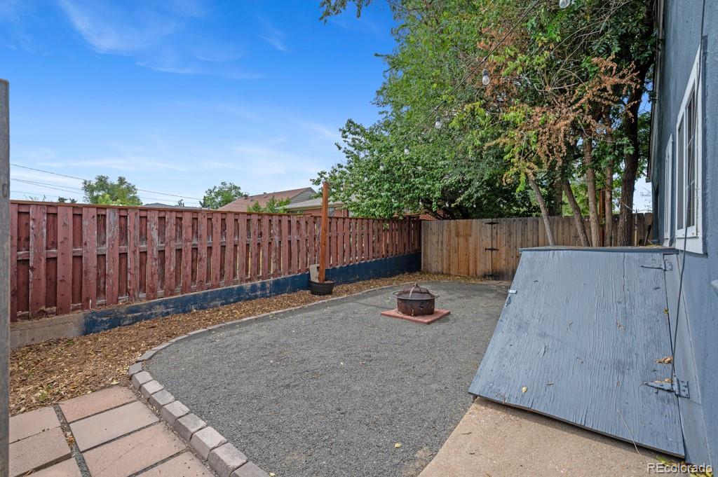 MLS Image #32 for 1336  syracuse street,denver, Colorado