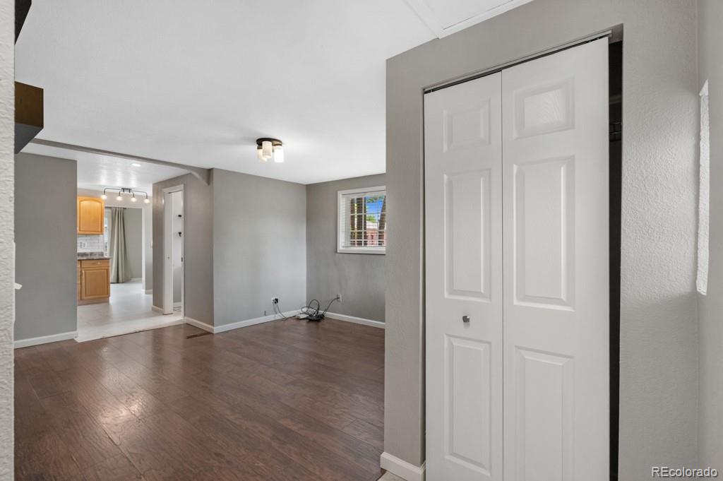 MLS Image #5 for 1336  syracuse street,denver, Colorado