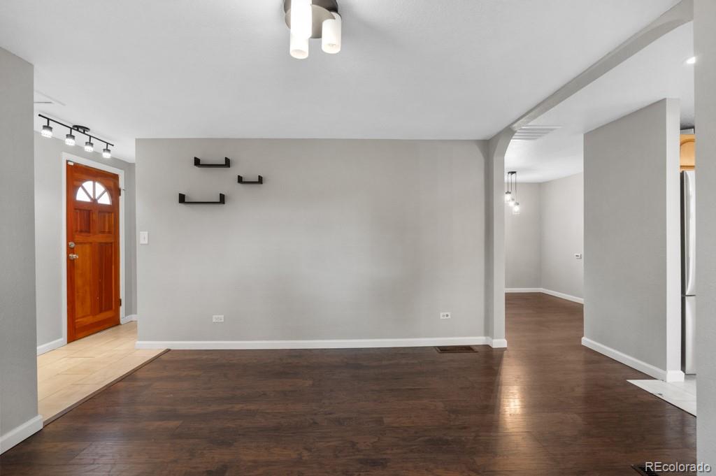 MLS Image #8 for 1336  syracuse street,denver, Colorado