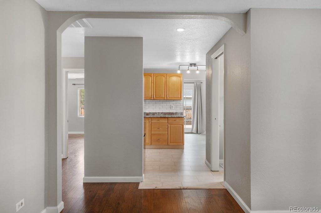 MLS Image #9 for 1336  syracuse street,denver, Colorado