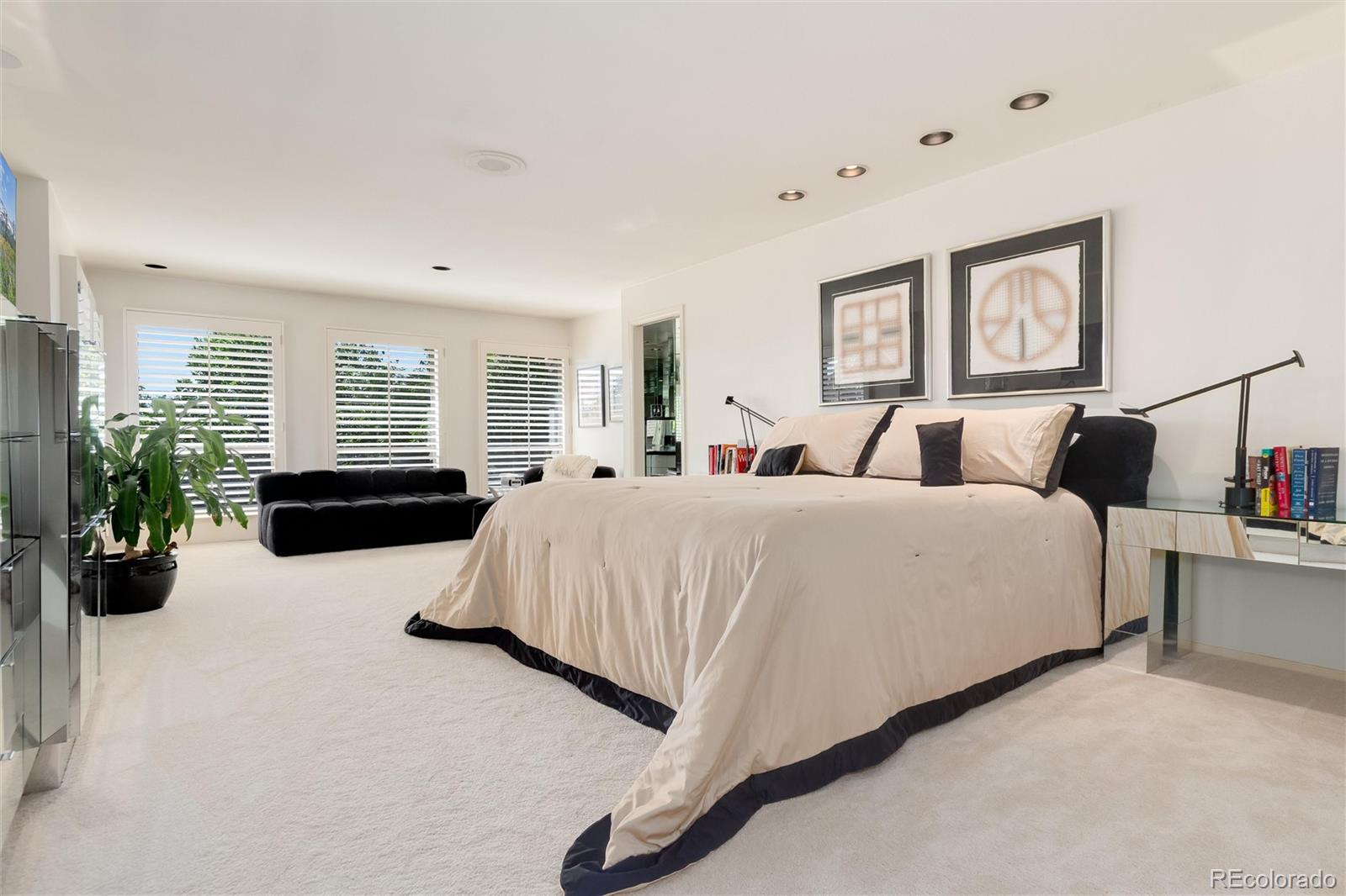 MLS Image #19 for 2601 s quebec street,denver, Colorado