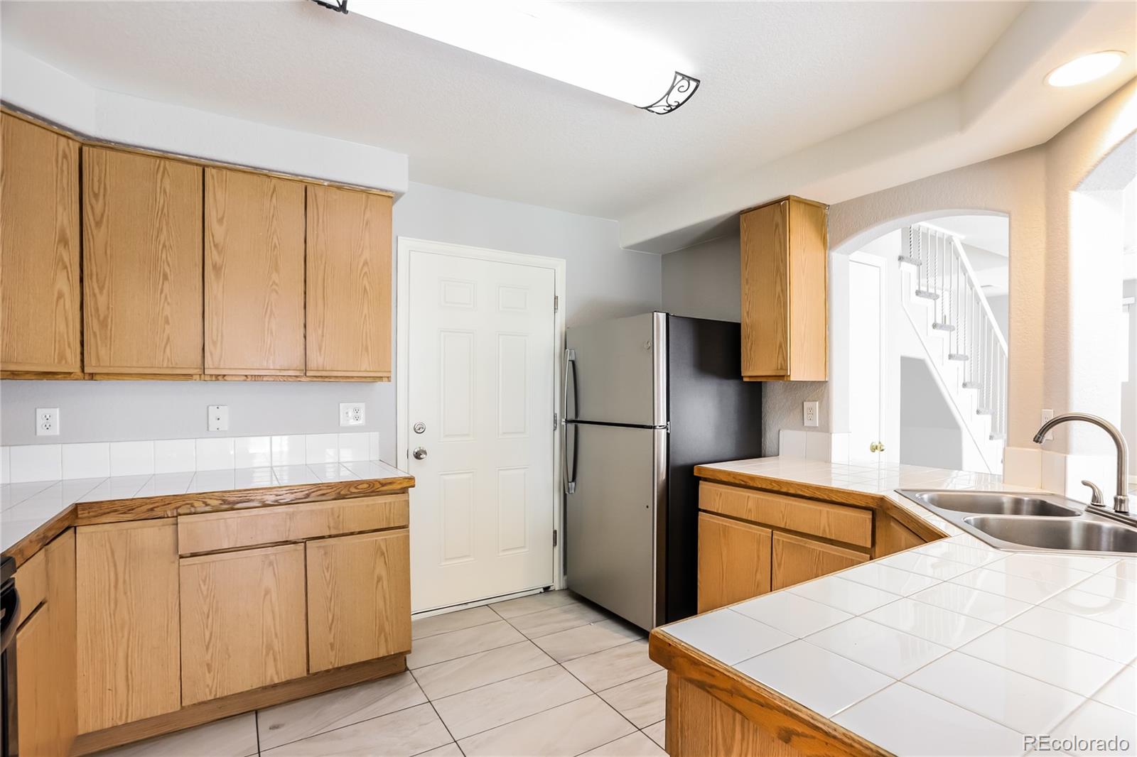 MLS Image #6 for 20788 e 38th place,denver, Colorado