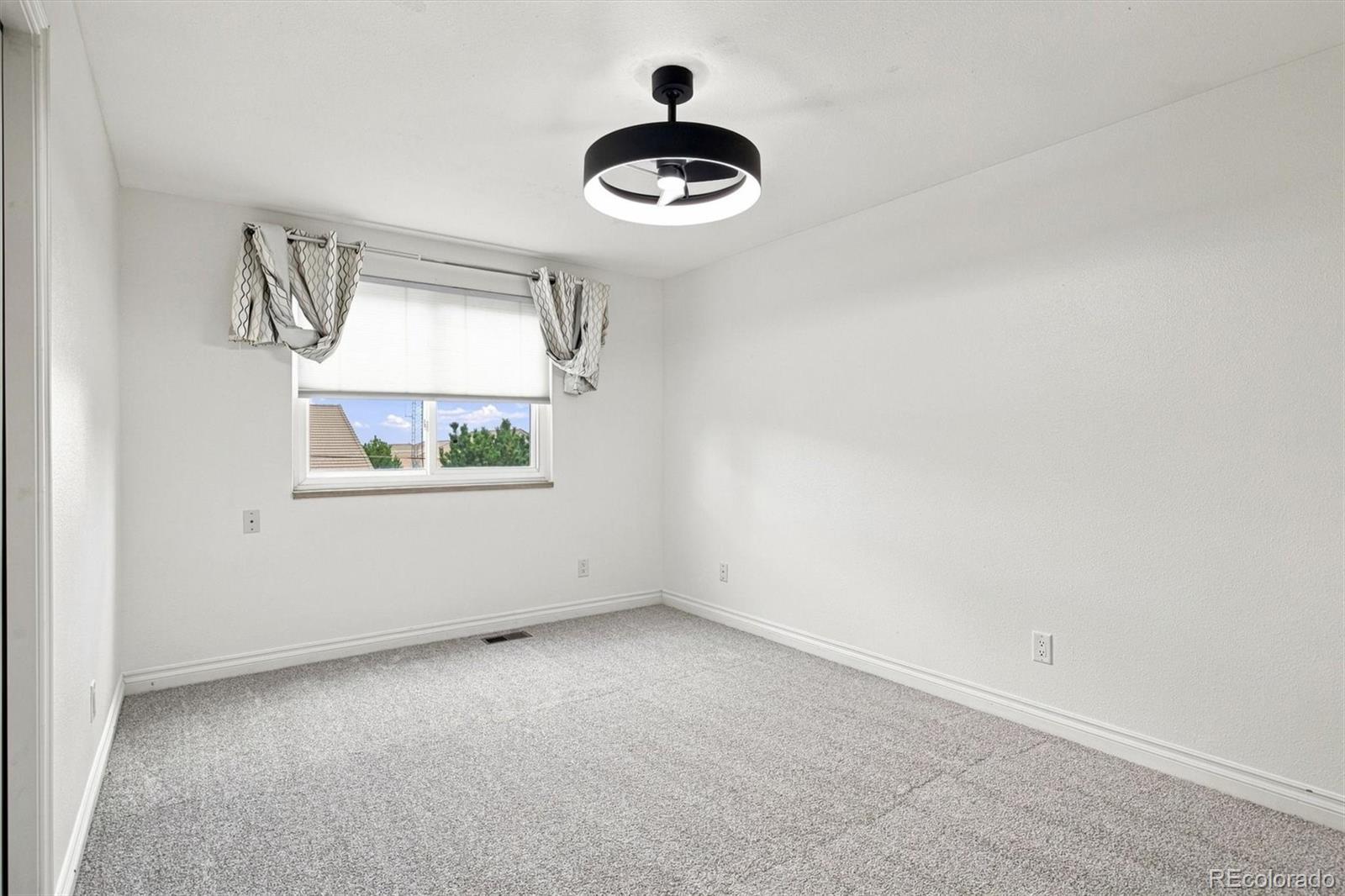 MLS Image #13 for 8799 e kenyon avenue,denver, Colorado