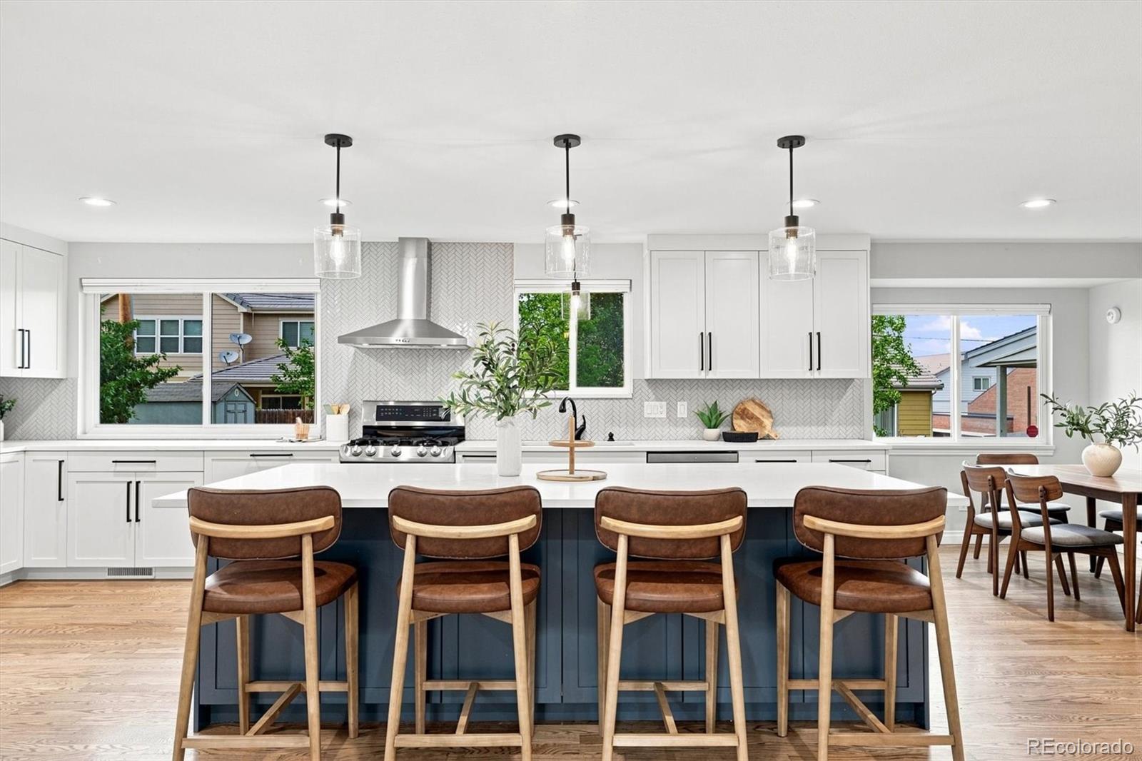 MLS Image #4 for 8799 e kenyon avenue,denver, Colorado