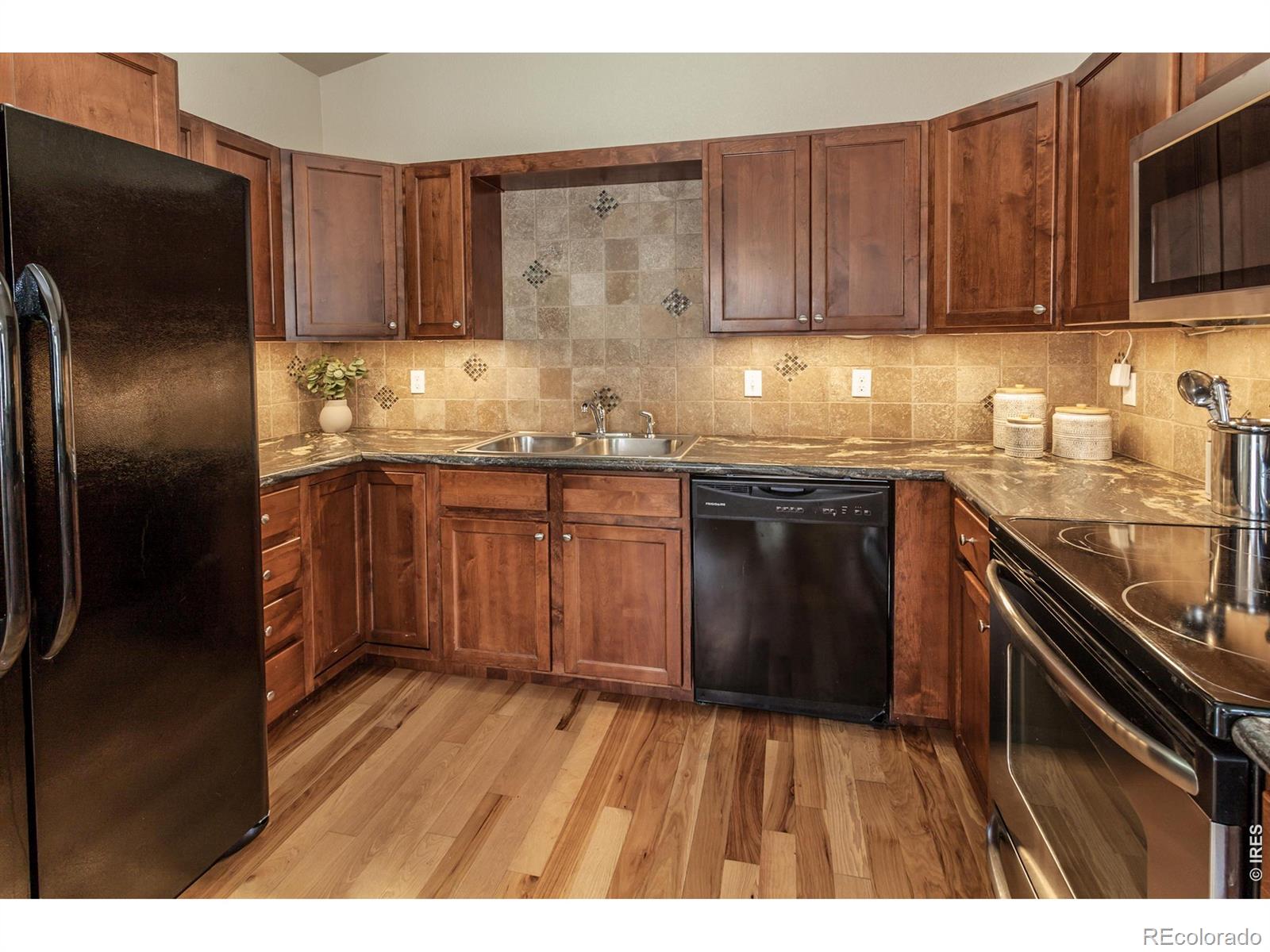 MLS Image #10 for 621  rook street,fort collins, Colorado