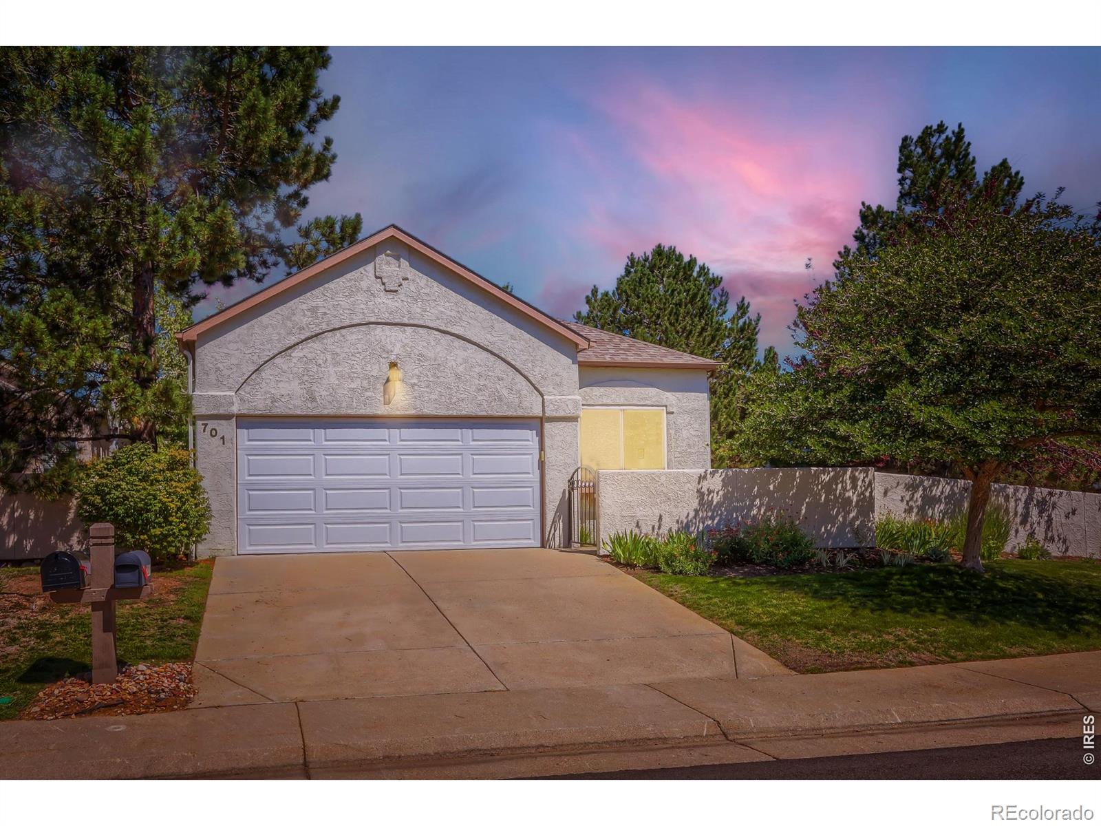 MLS Image #2 for 701  club place,louisville, Colorado