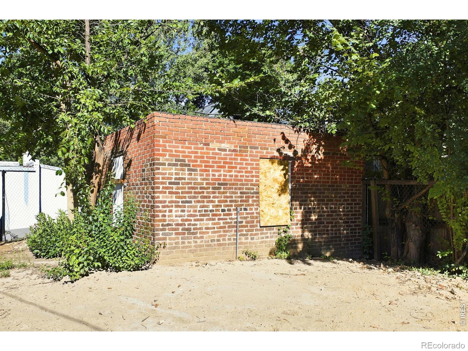 MLS Image #11 for 1445  saint paul street,denver, Colorado
