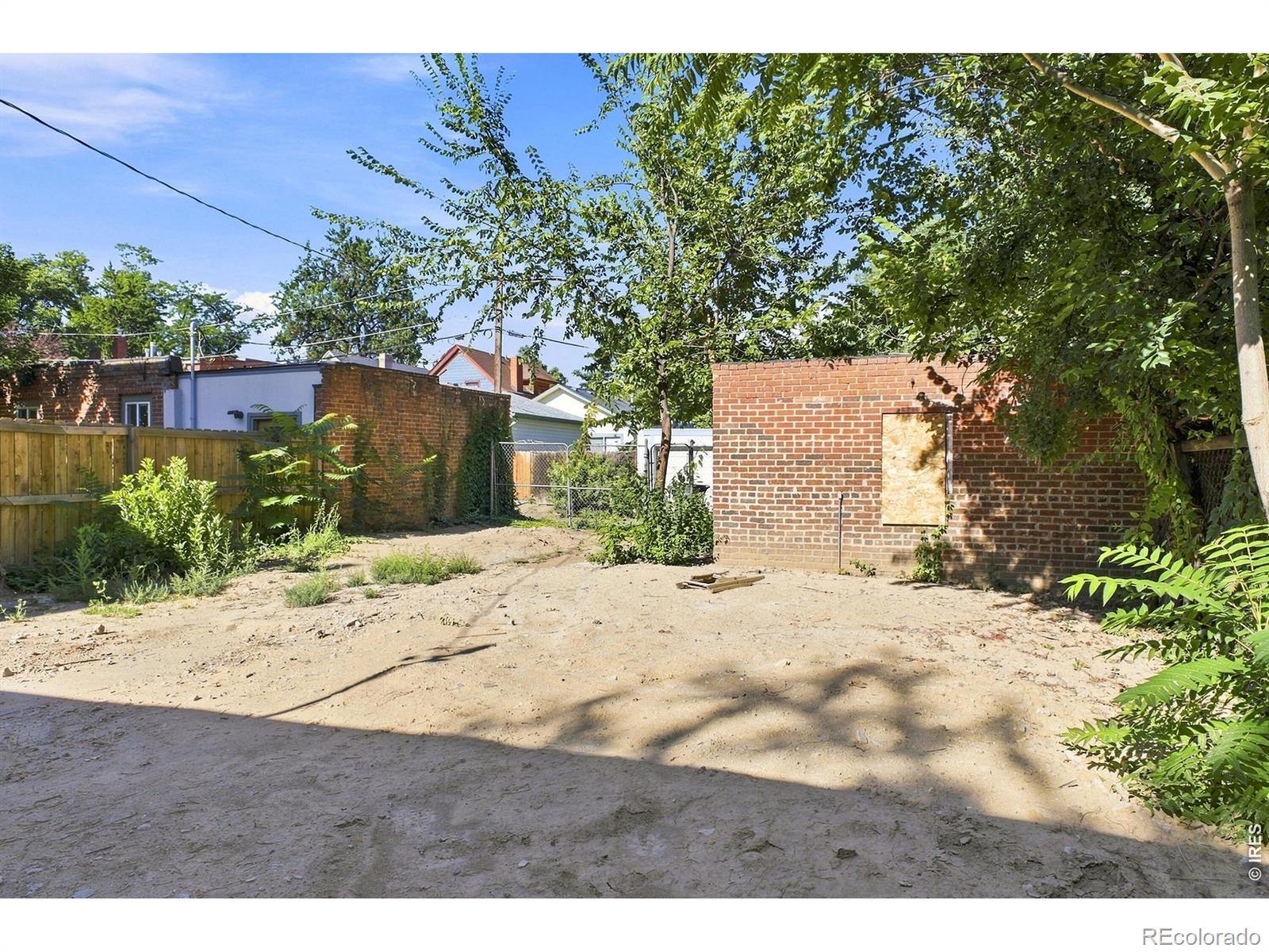 MLS Image #7 for 1445  saint paul street,denver, Colorado