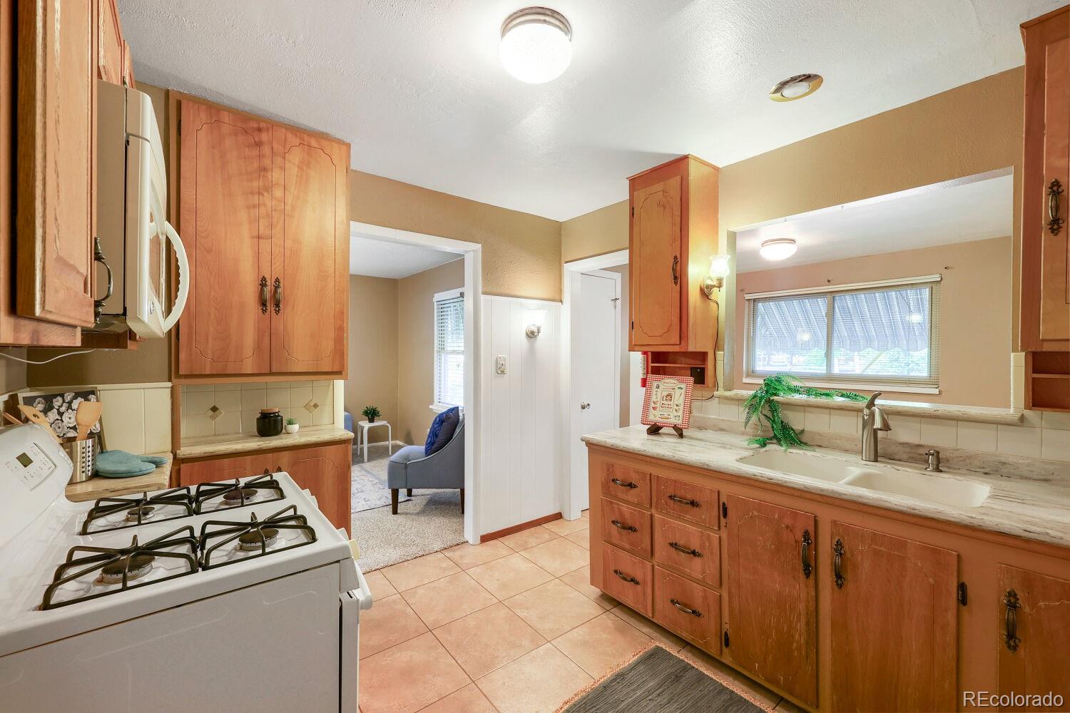 MLS Image #9 for 618 e uintah street,colorado springs, Colorado