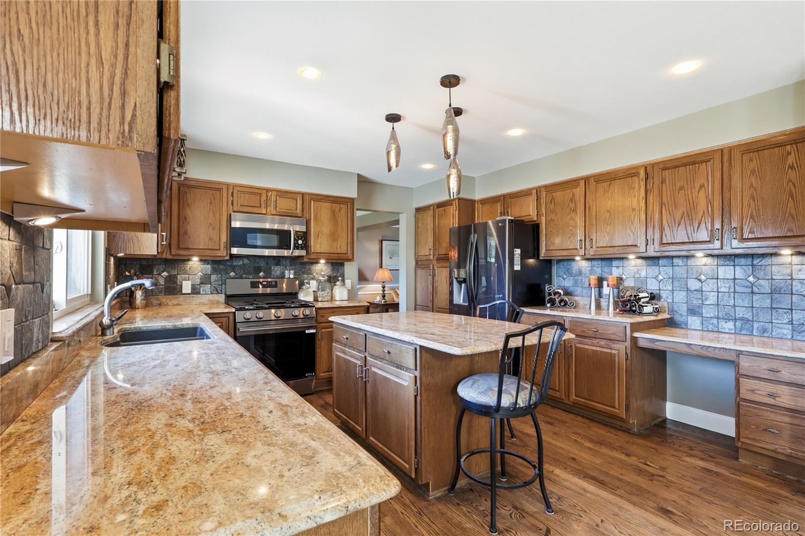 MLS Image #11 for 9748 s ashleigh lane,highlands ranch, Colorado