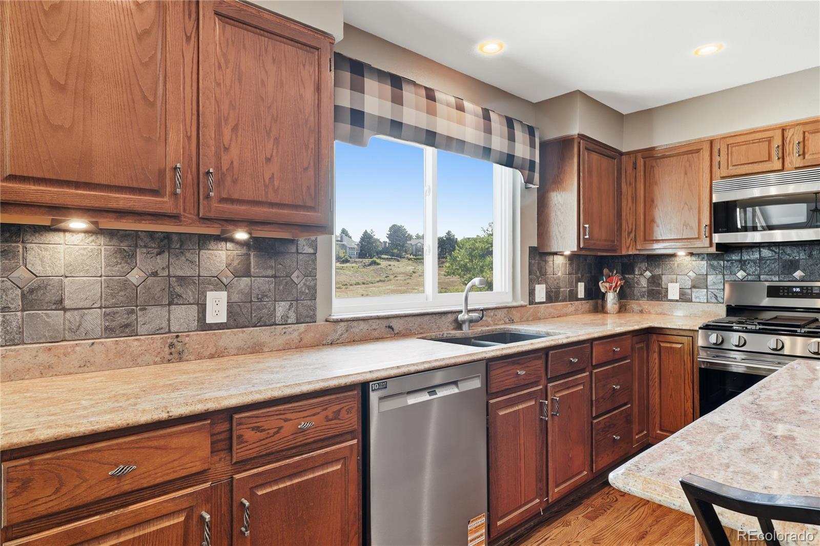 MLS Image #12 for 9748 s ashleigh lane,highlands ranch, Colorado