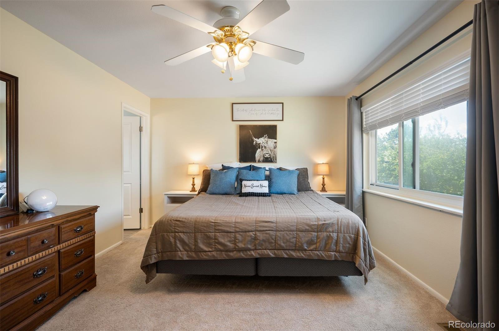 MLS Image #16 for 2220 s beech court,denver, Colorado
