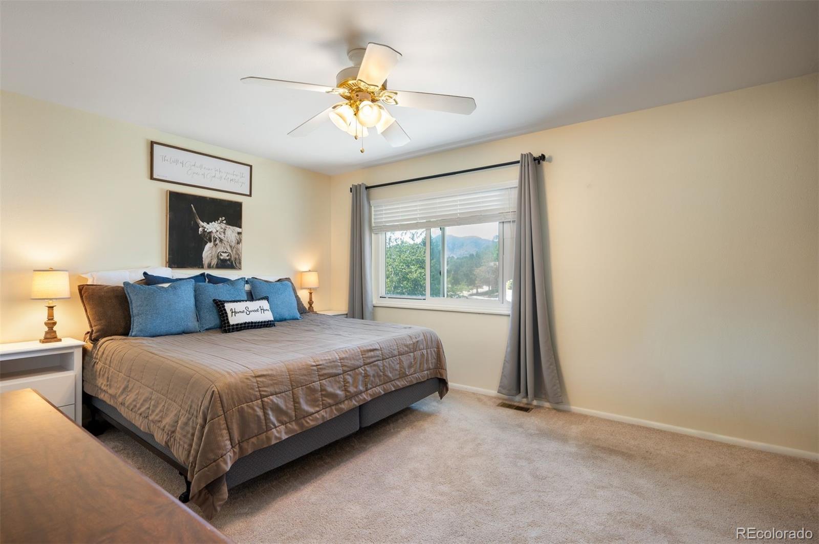 MLS Image #18 for 2220 s beech court,denver, Colorado