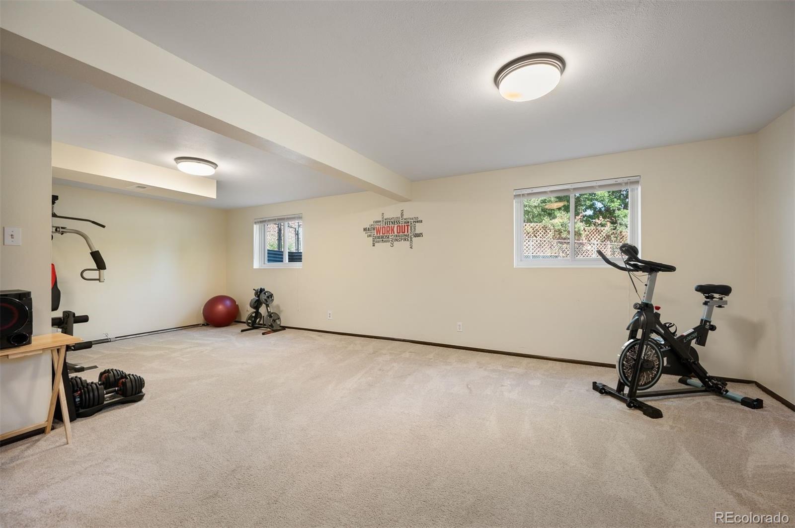 MLS Image #19 for 2220 s beech court,denver, Colorado