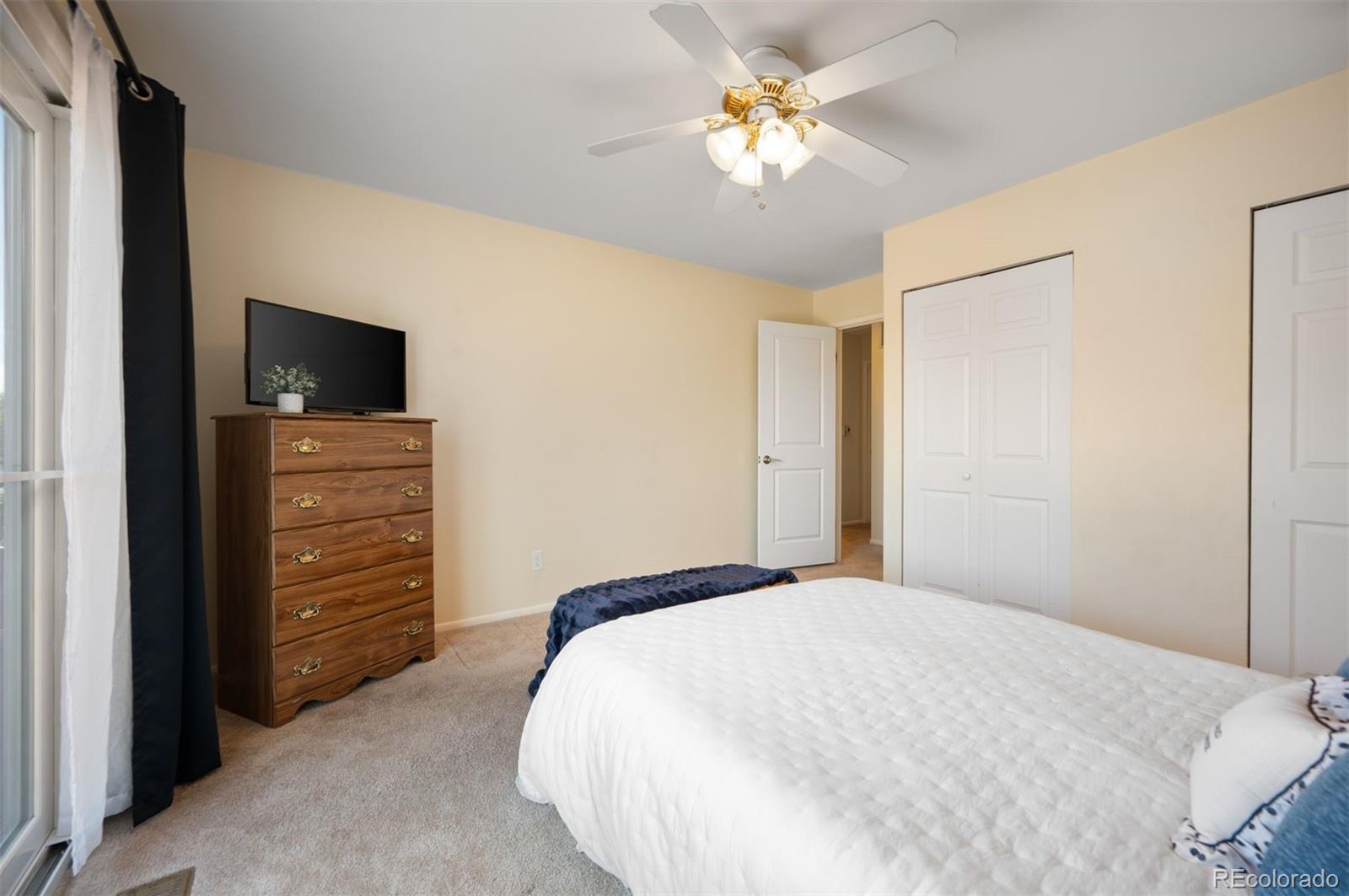 MLS Image #24 for 2220 s beech court,denver, Colorado
