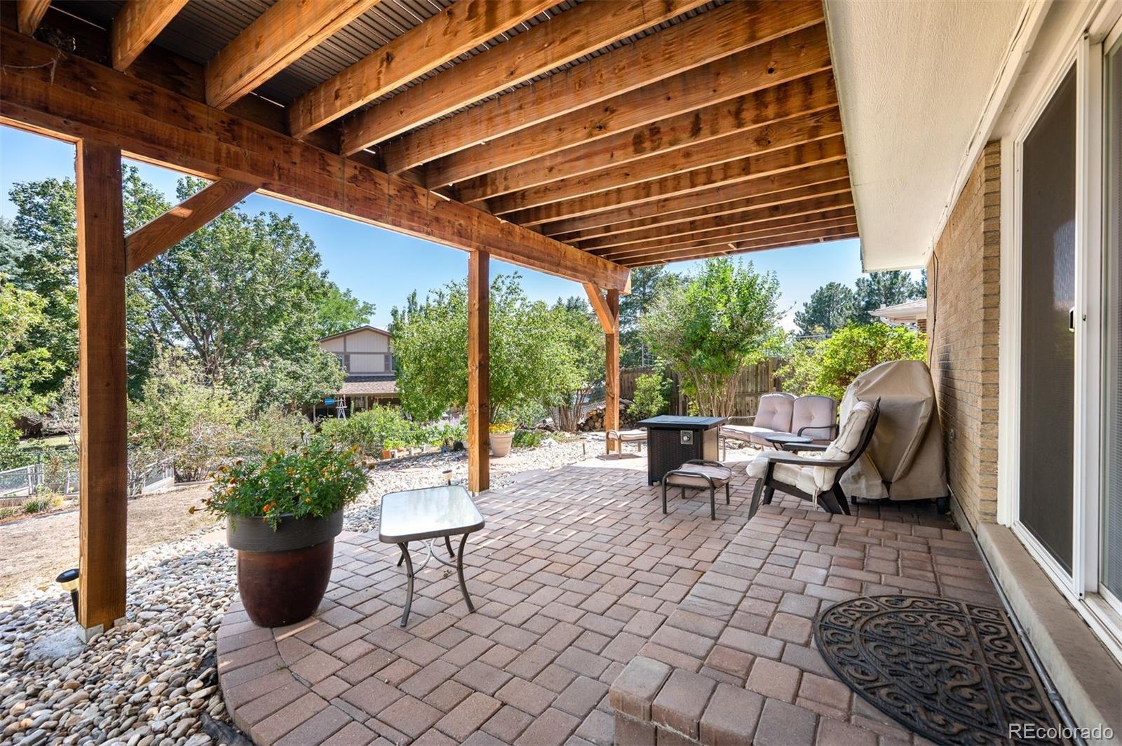 MLS Image #27 for 2220 s beech court,denver, Colorado