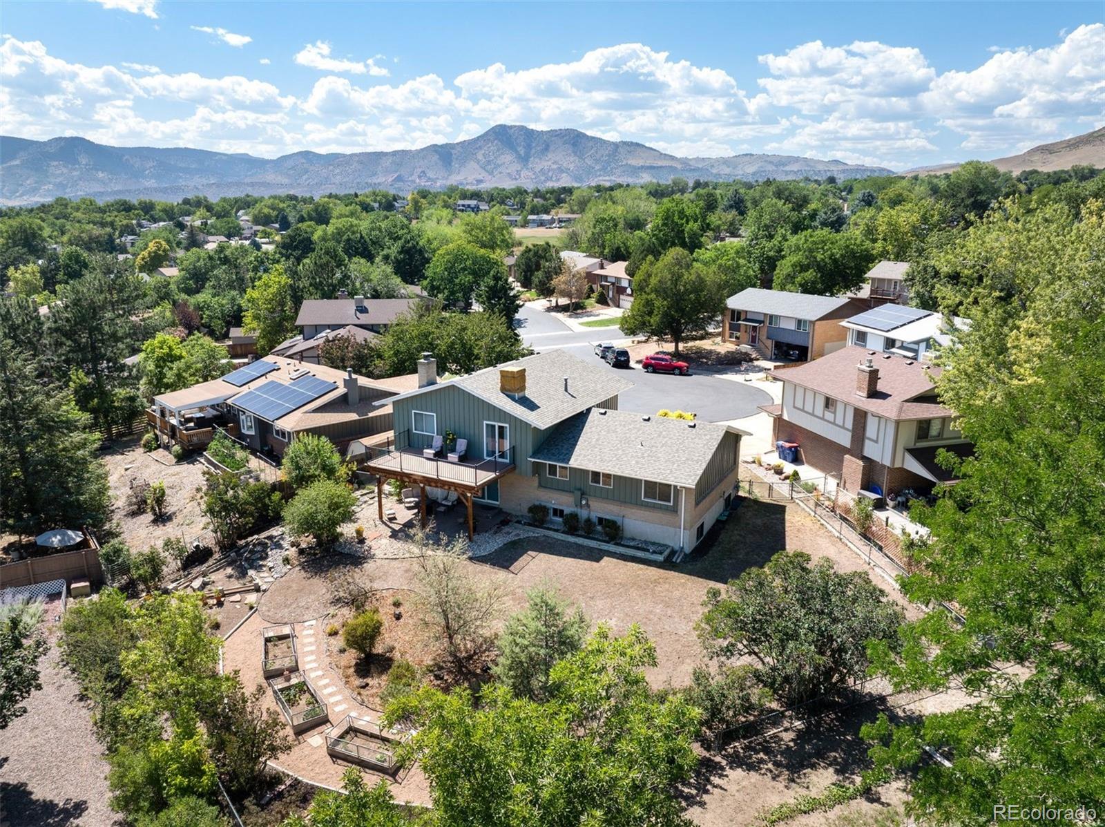 MLS Image #39 for 2220 s beech court,denver, Colorado