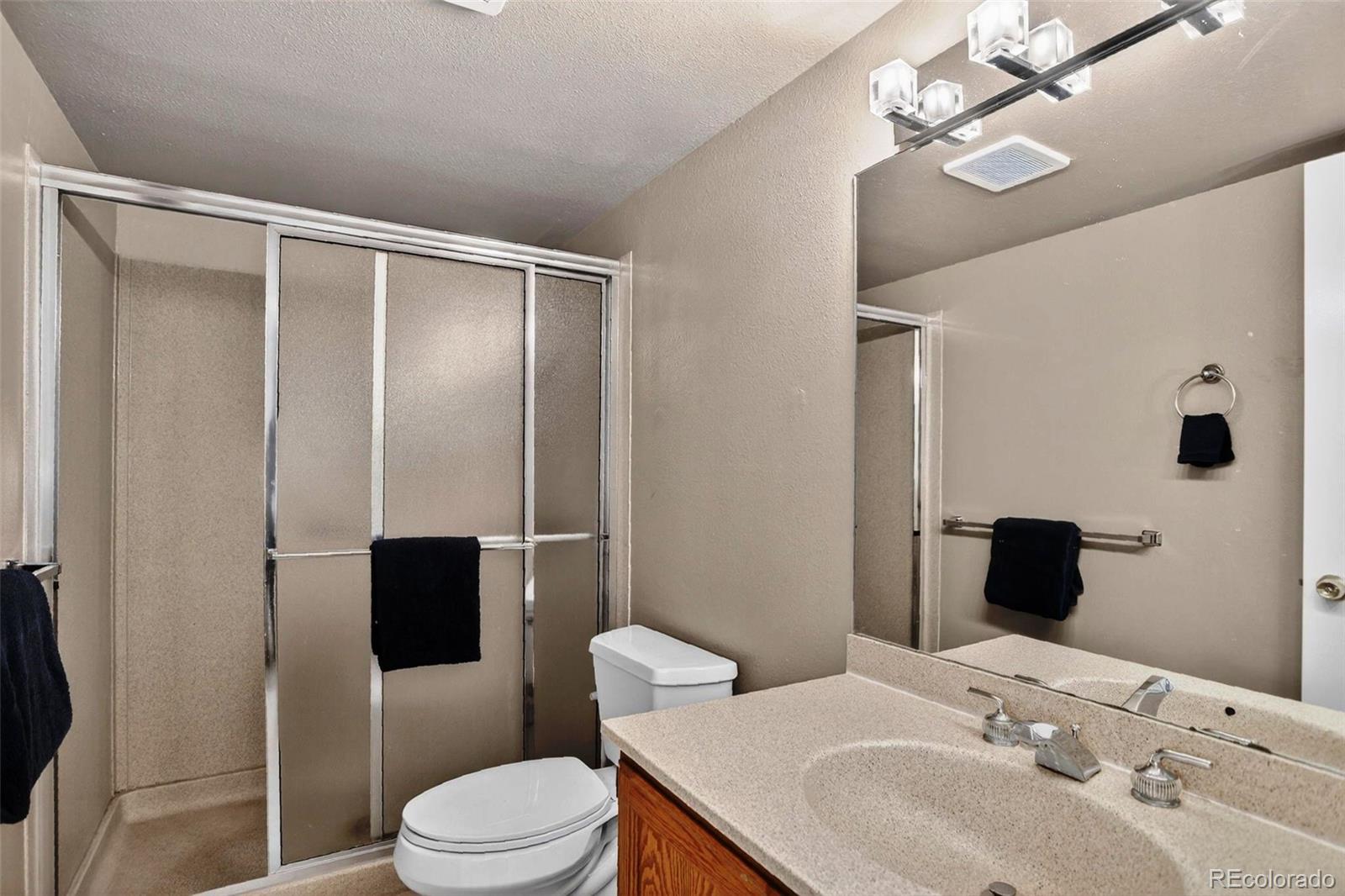 MLS Image #19 for 7005 e girard avenue,denver, Colorado