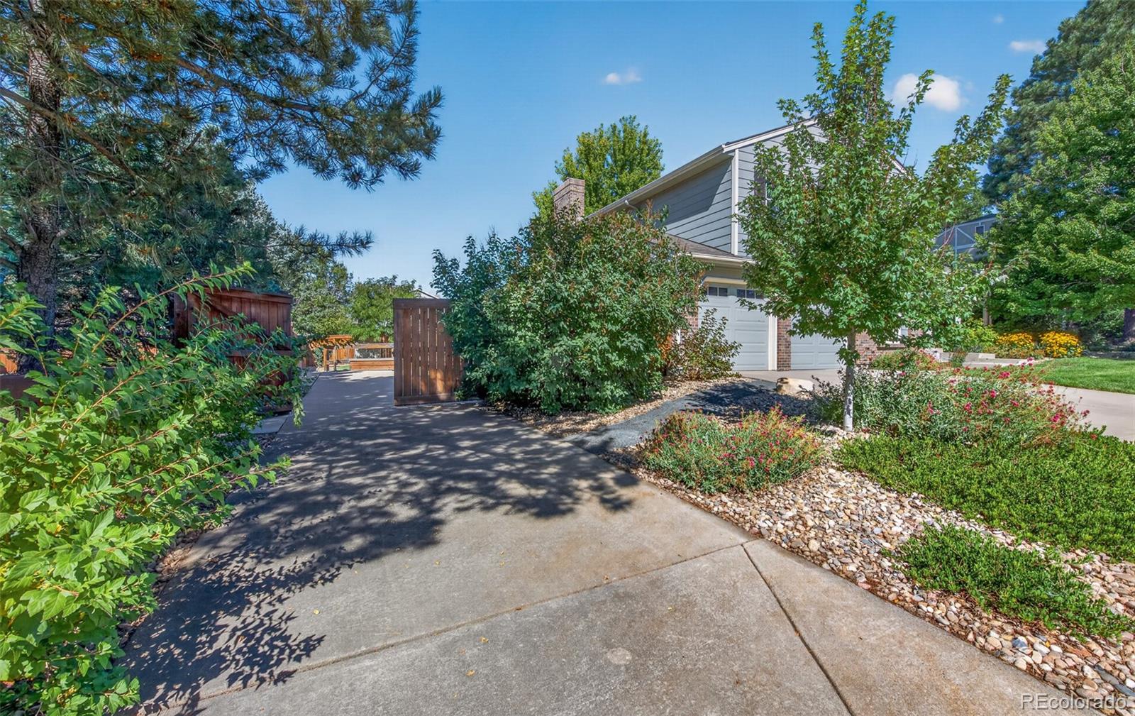 MLS Image #2 for 7025  gladiola street,arvada, Colorado