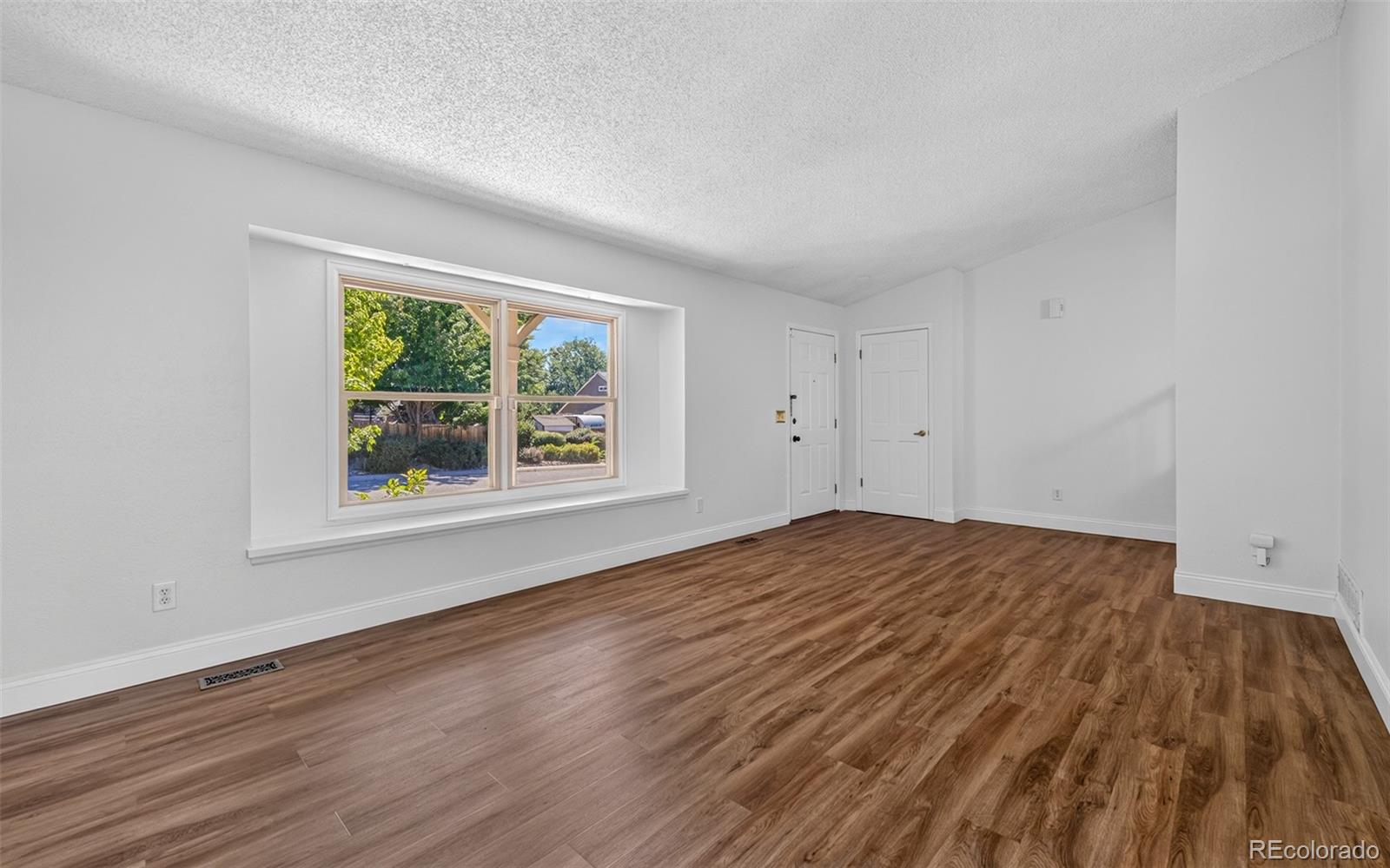 MLS Image #7 for 7025  gladiola street,arvada, Colorado