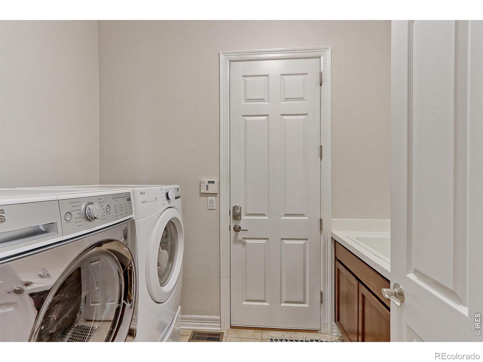 MLS Image #18 for 14043  pinehurst circle,broomfield, Colorado