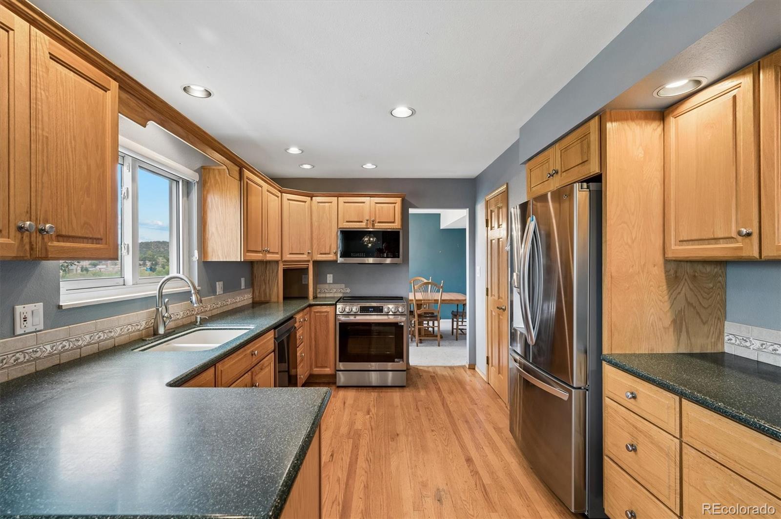 MLS Image #7 for 495  guyout ridge court,colorado springs, Colorado