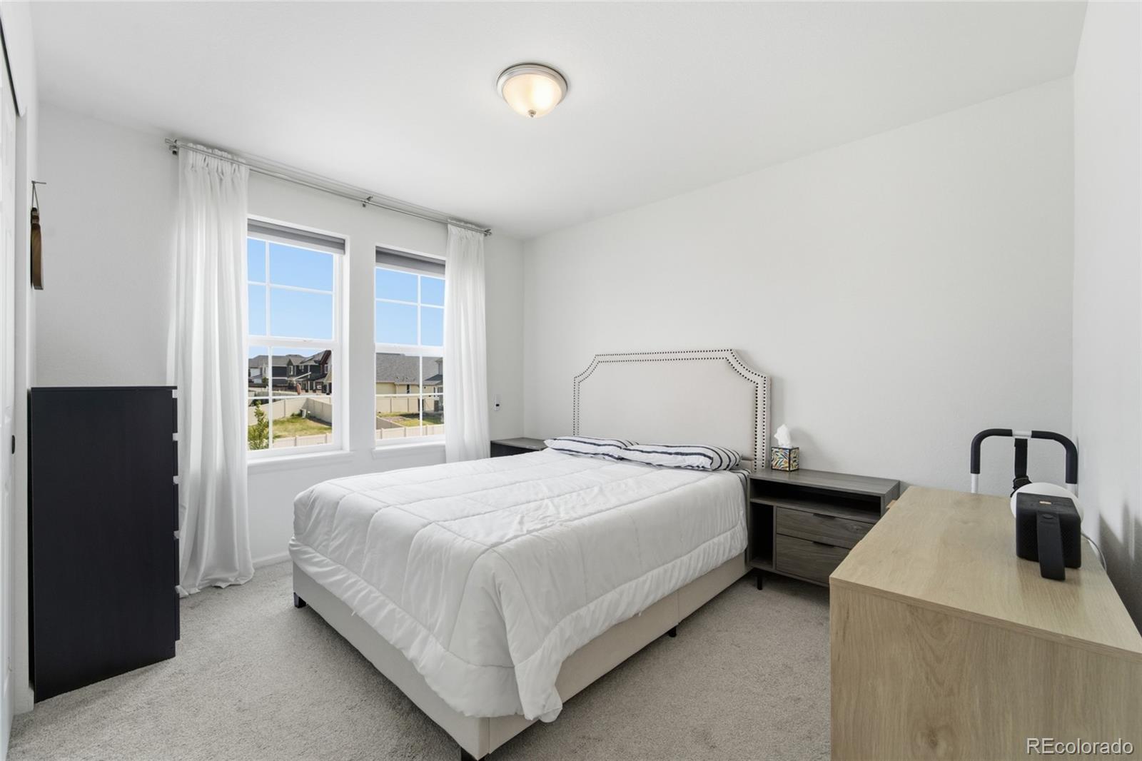 MLS Image #16 for 21962 e 44th drive,aurora, Colorado