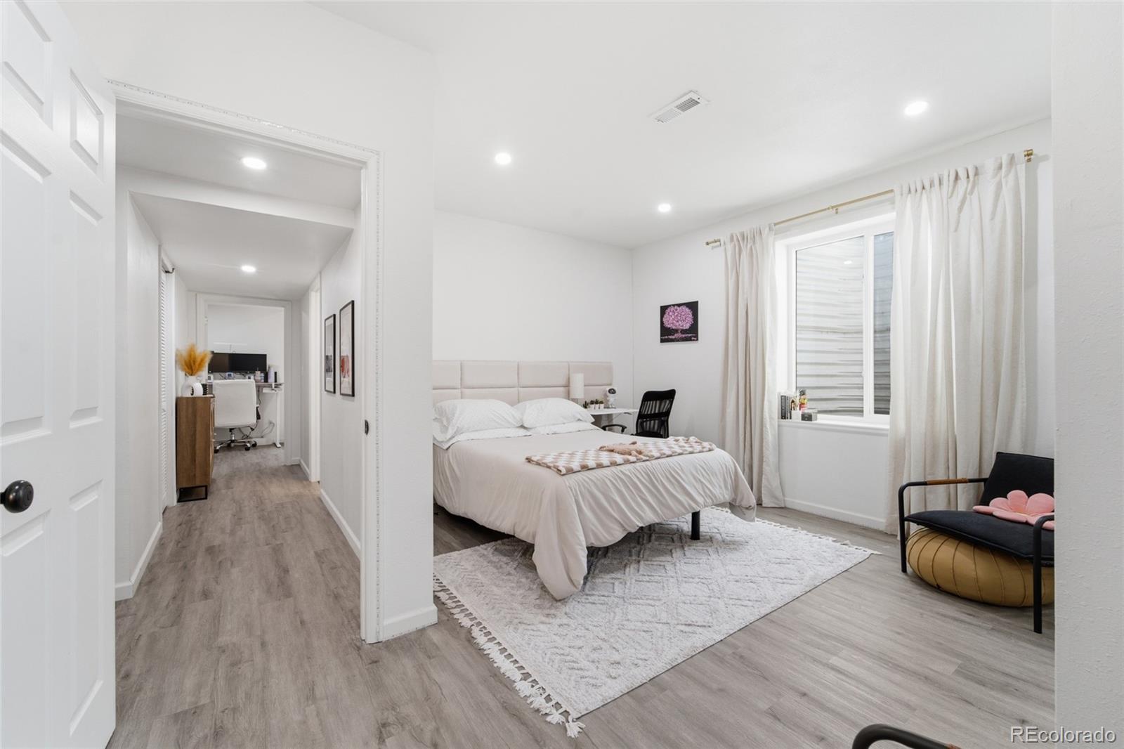 MLS Image #20 for 21962 e 44th drive,aurora, Colorado