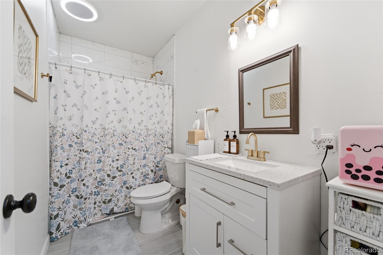 MLS Image #22 for 21962 e 44th drive,aurora, Colorado