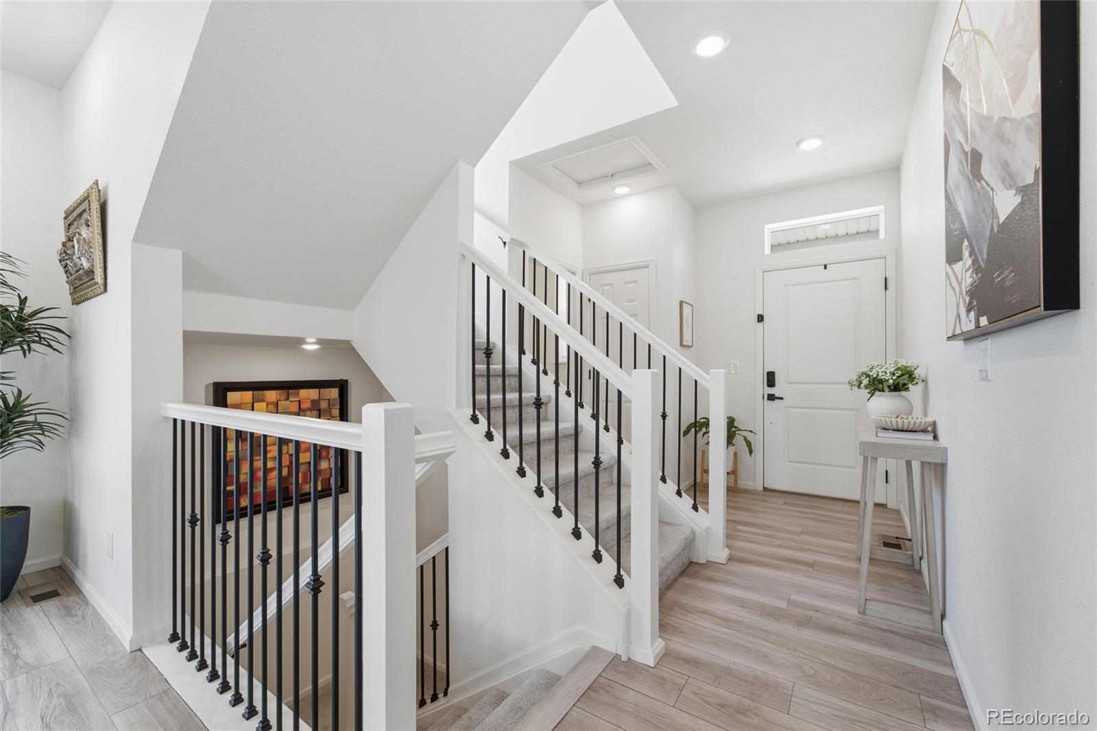 MLS Image #3 for 21962 e 44th drive,aurora, Colorado