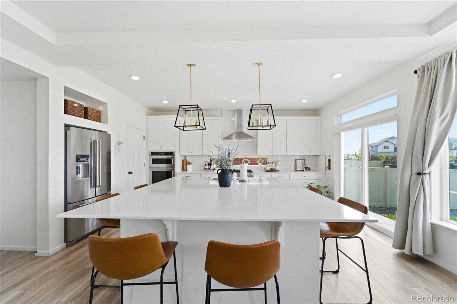 MLS Image #8 for 21962 e 44th drive,aurora, Colorado