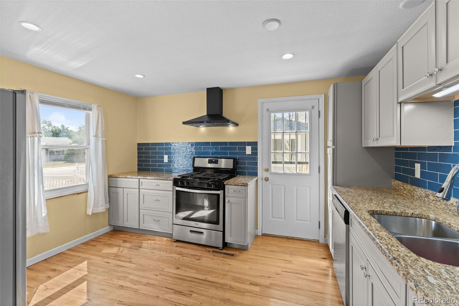 MLS Image #12 for 4985  tejon street,denver, Colorado