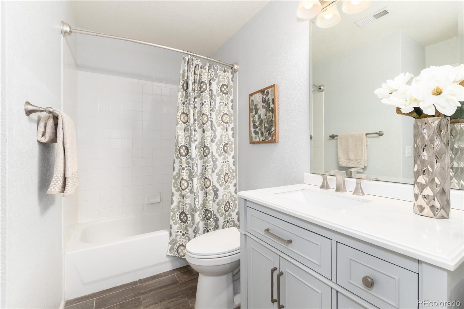 MLS Image #15 for 3516  dexter court,denver, Colorado