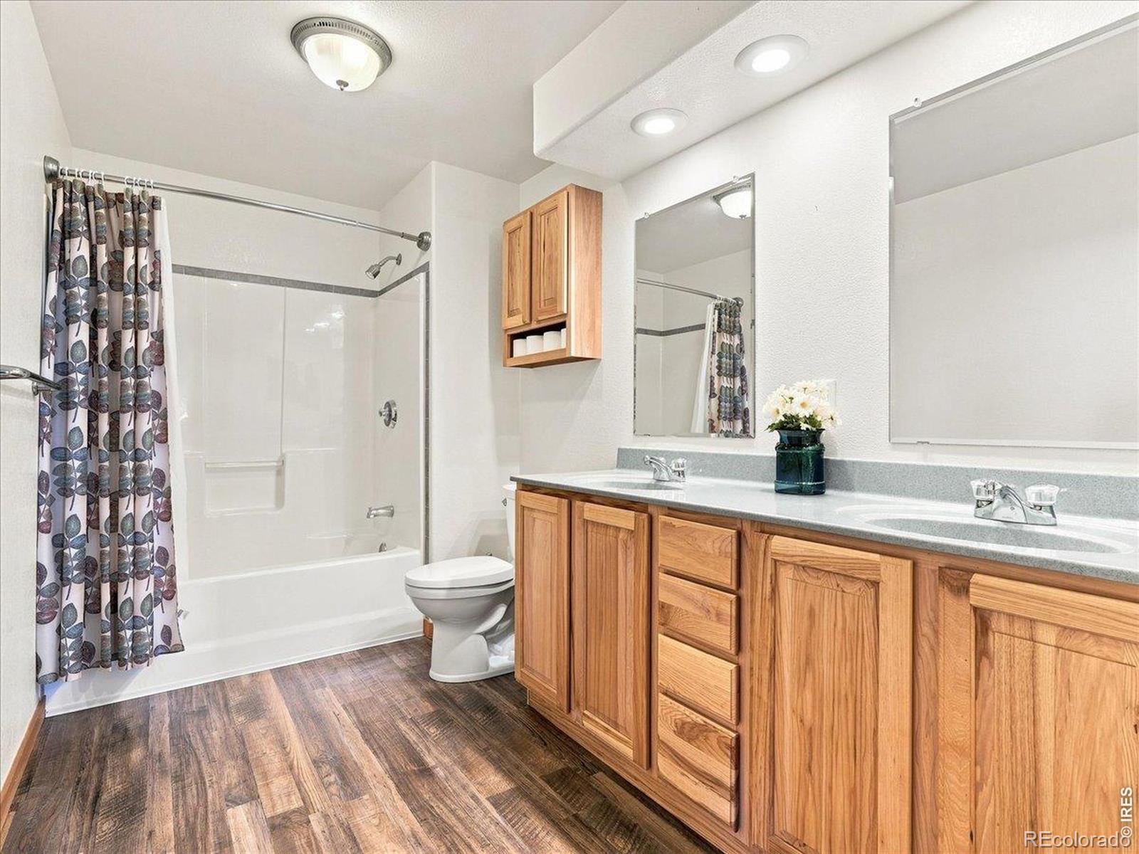 MLS Image #13 for 27488  county road 5 ,weldona, Colorado