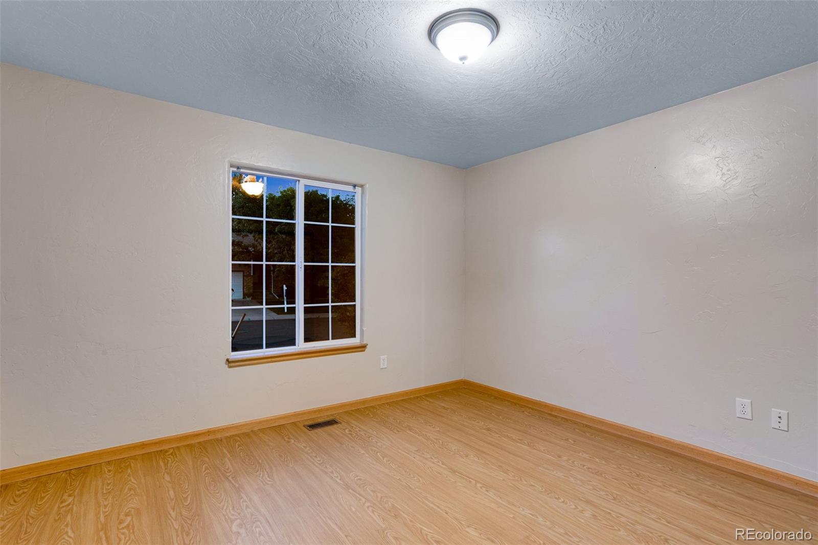 MLS Image #25 for 149  beacon way,windsor, Colorado