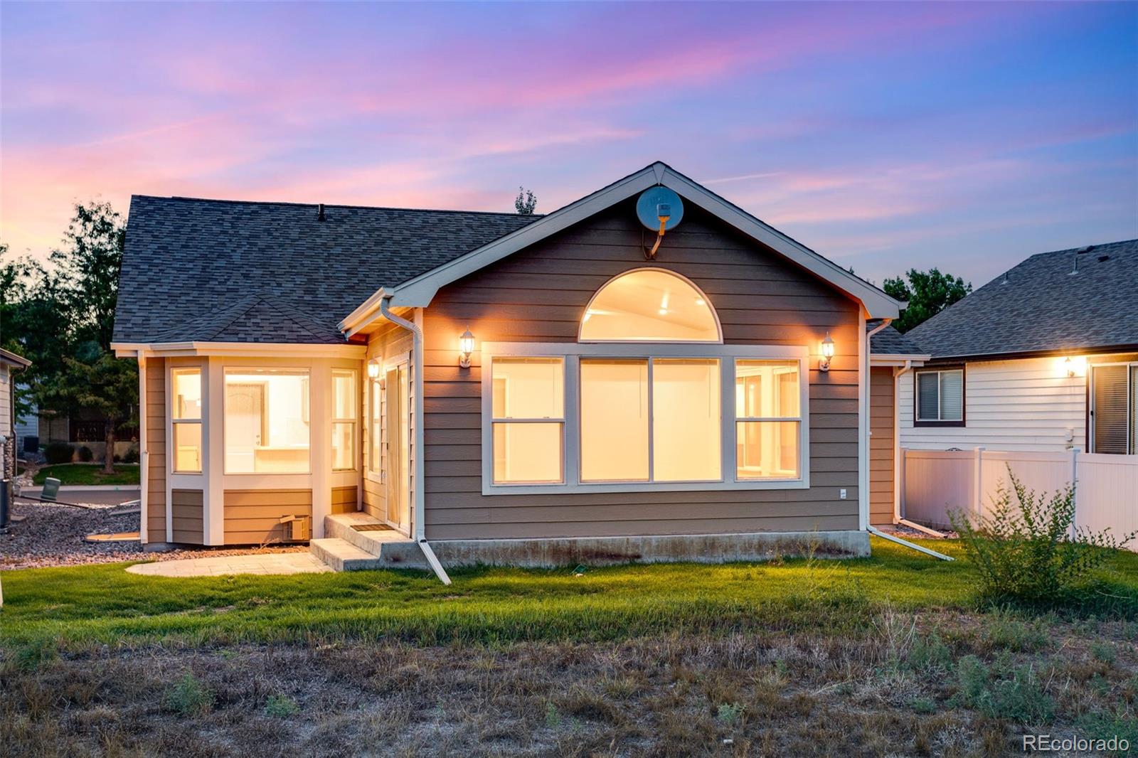 MLS Image #3 for 149  beacon way,windsor, Colorado