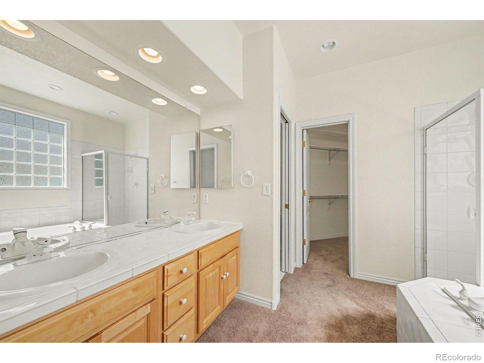 MLS Image #10 for 950  southridge greens boulevard,fort collins, Colorado