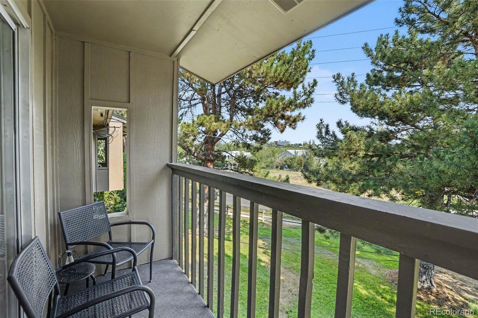 MLS Image #17 for 986  welch court,golden, Colorado