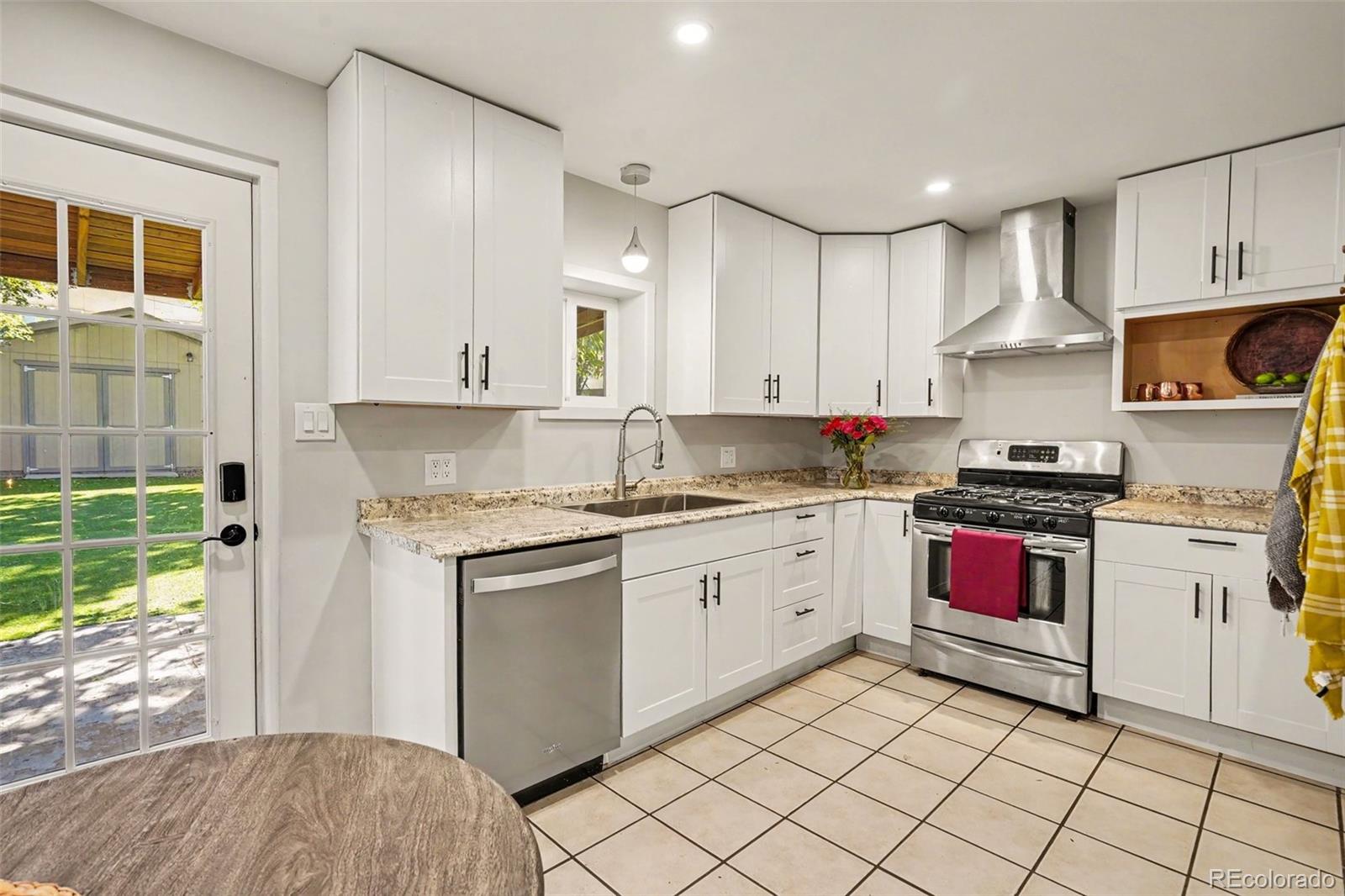 MLS Image #6 for 1020  kalamath street,denver, Colorado