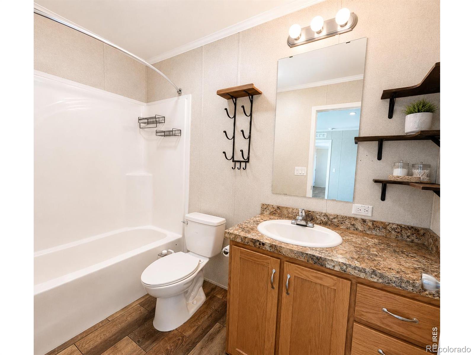 MLS Image #15 for 4421  county road u ,wiggins, Colorado