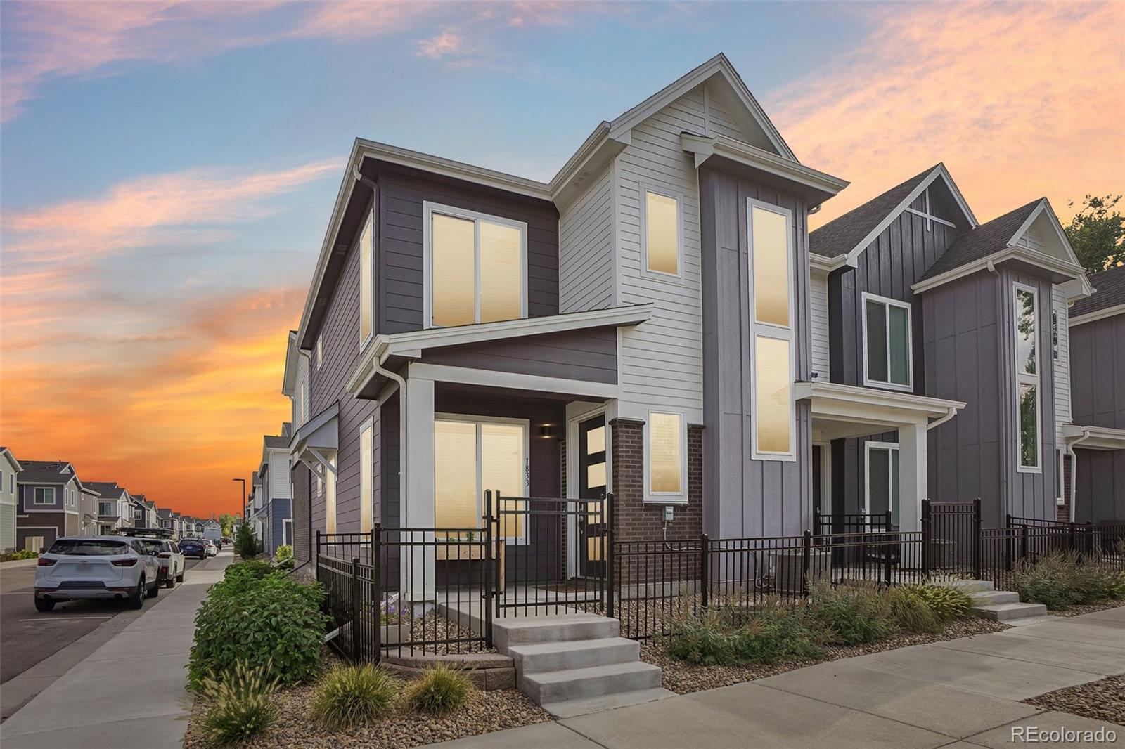 MLS Image #0 for 1833 s poplar court ,denver, Colorado