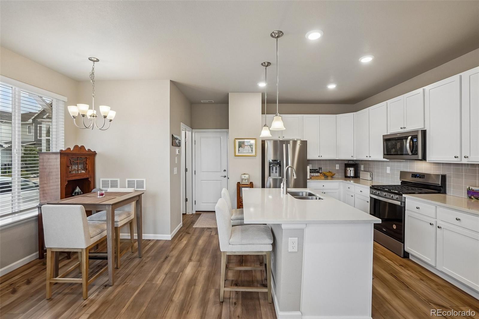 MLS Image #17 for 1833 s poplar court ,denver, Colorado