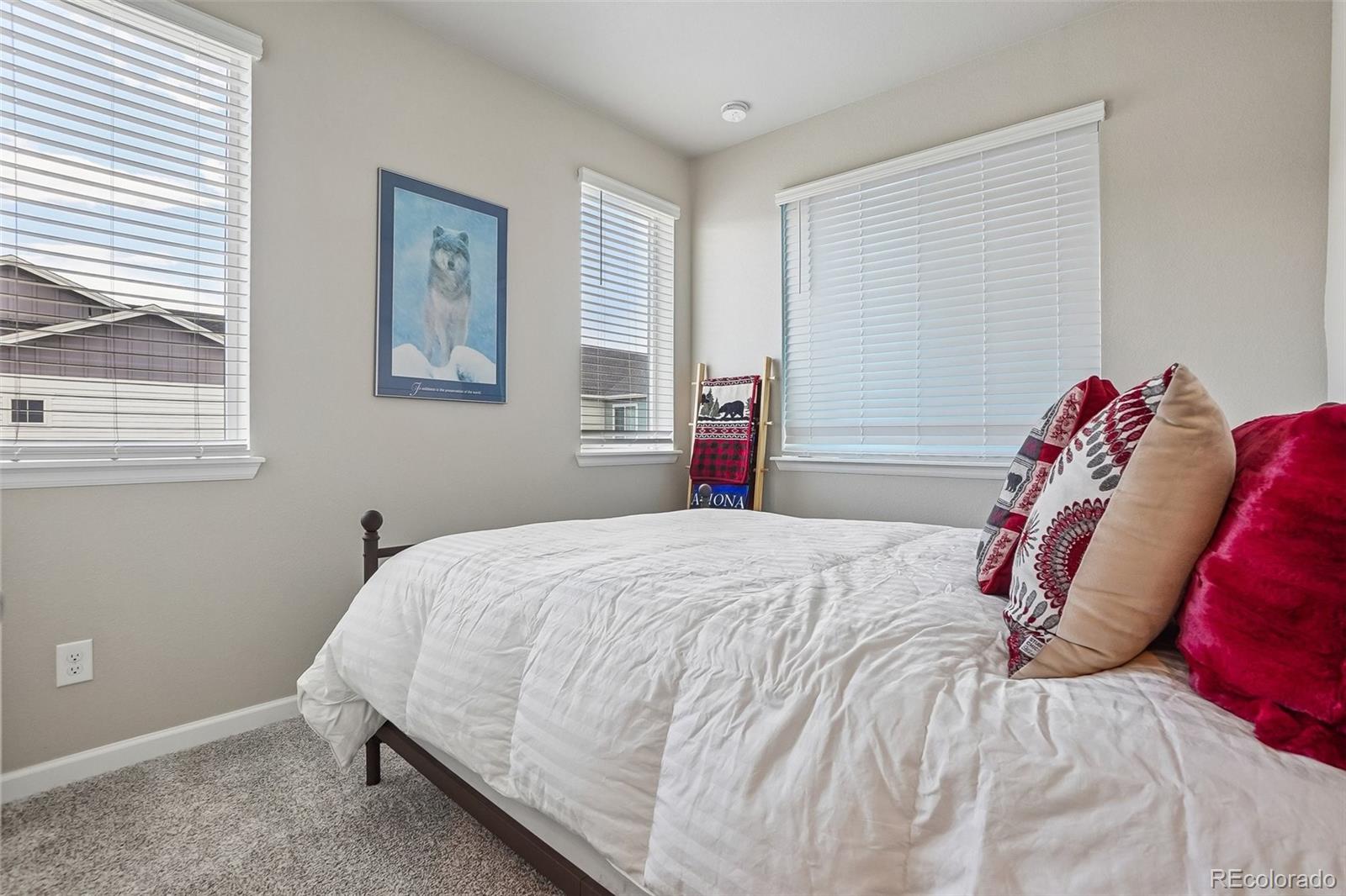 MLS Image #32 for 1833 s poplar court ,denver, Colorado