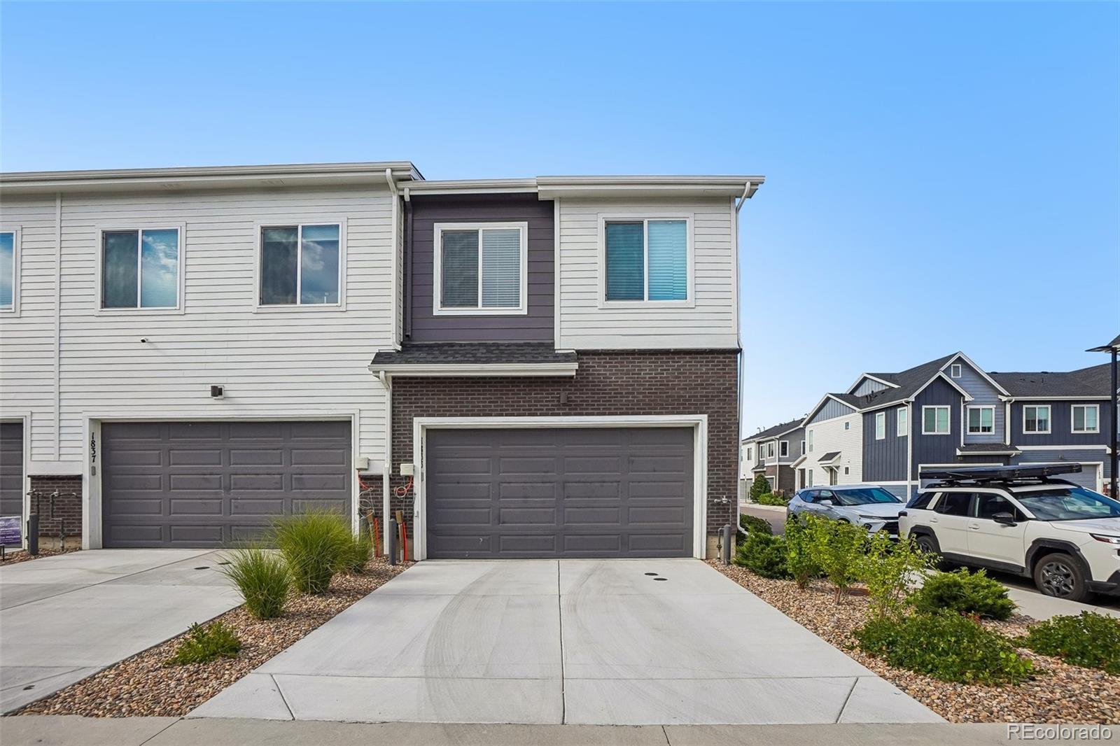 MLS Image #35 for 1833 s poplar court ,denver, Colorado