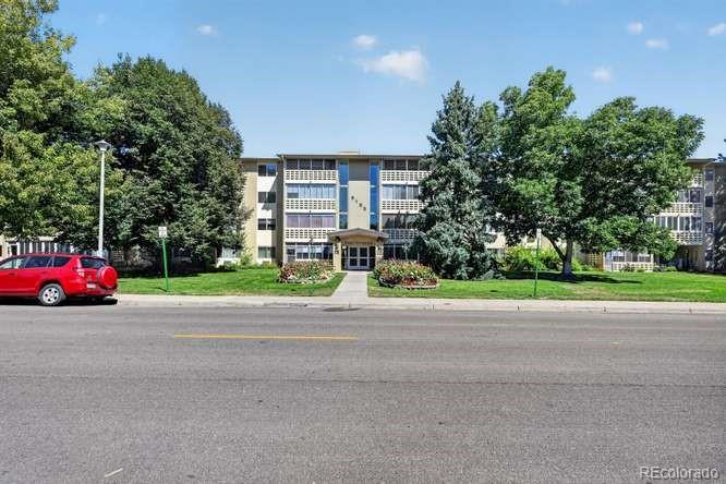 MLS Image #1 for 9155 e center avenue 10d,denver, Colorado