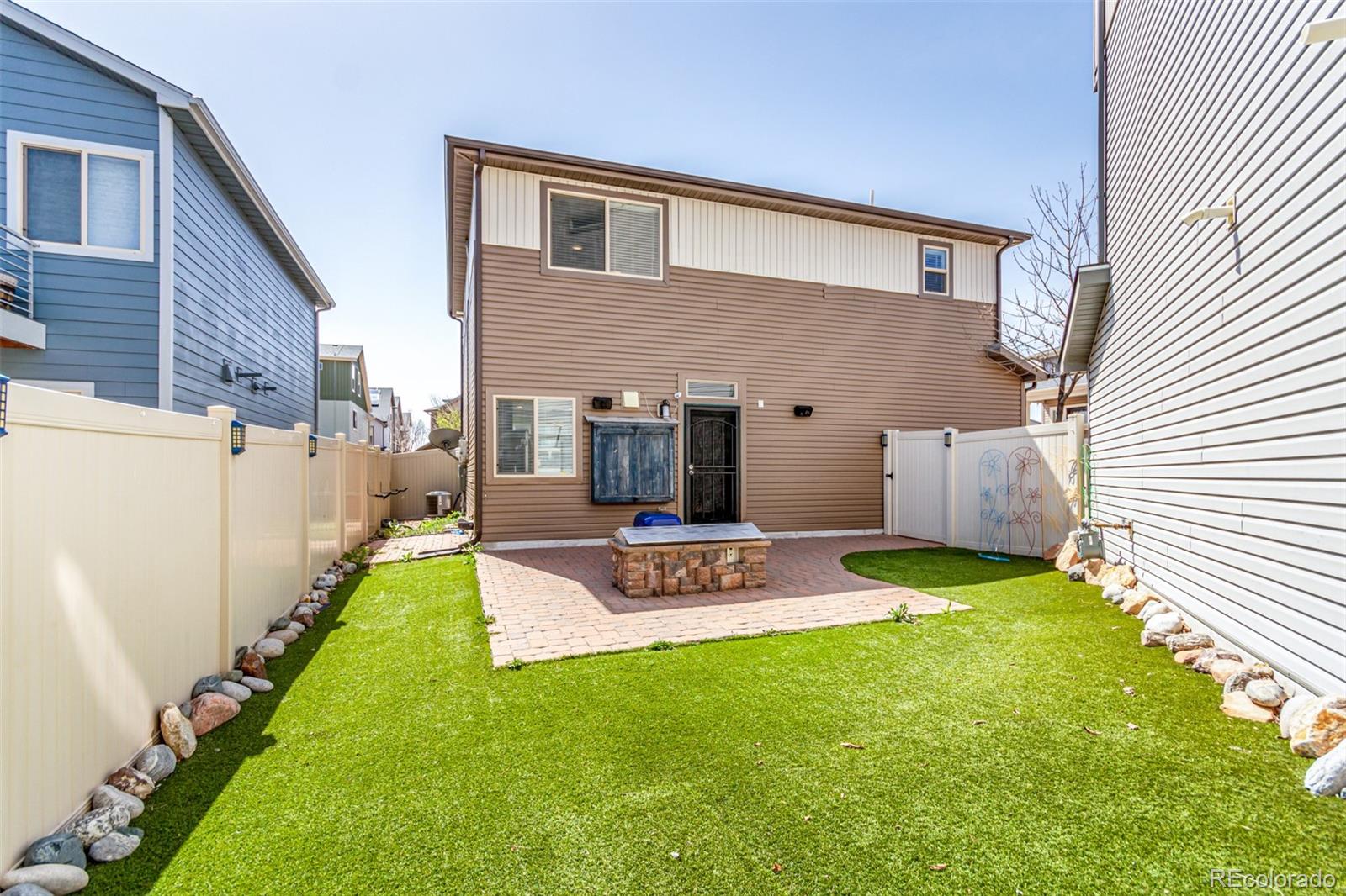 MLS Image #25 for 18639 e 50th place,denver, Colorado