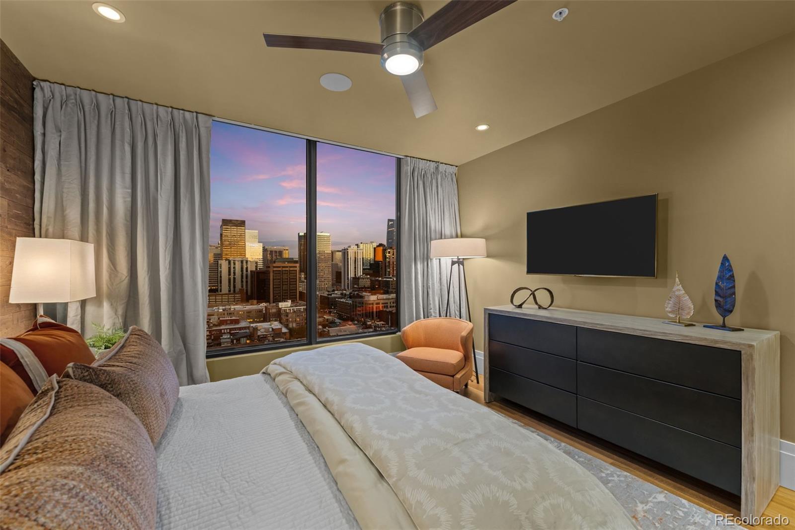 MLS Image #20 for 1750  wewatta street,denver, Colorado